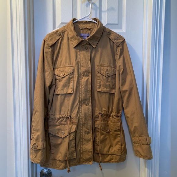 Laura Scott Jackets & Blazers - Laura Scott chore coat ladies Size LG tan/gold adjustable waist zipper & button